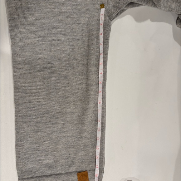 Paka Men’s hoodie - Picture 7 of 9